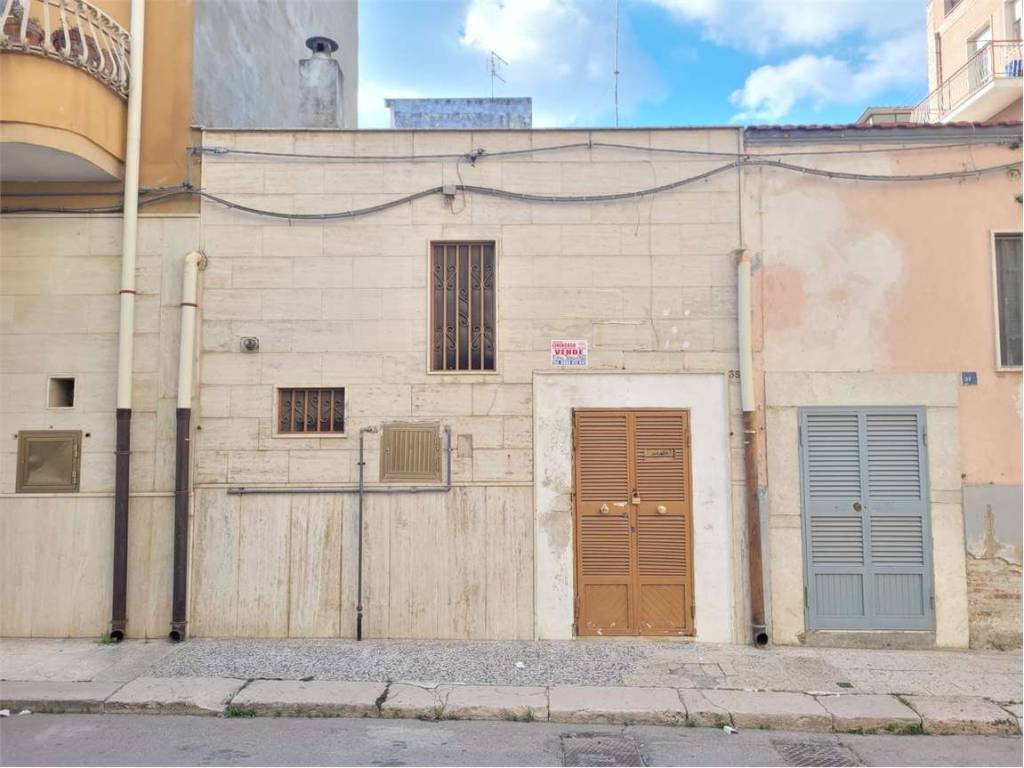 appartamento in vendita a Cerignola in zona Centro Città