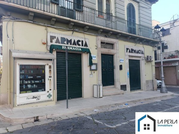 negozio in vendita a Cerignola in zona Centro Città