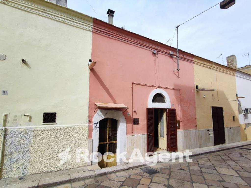 casa indipendente in vendita a Cerignola