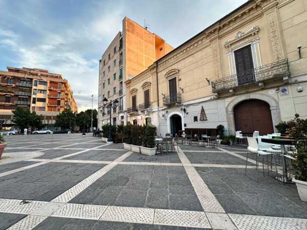 negozio in vendita a Cerignola in zona Centro Città