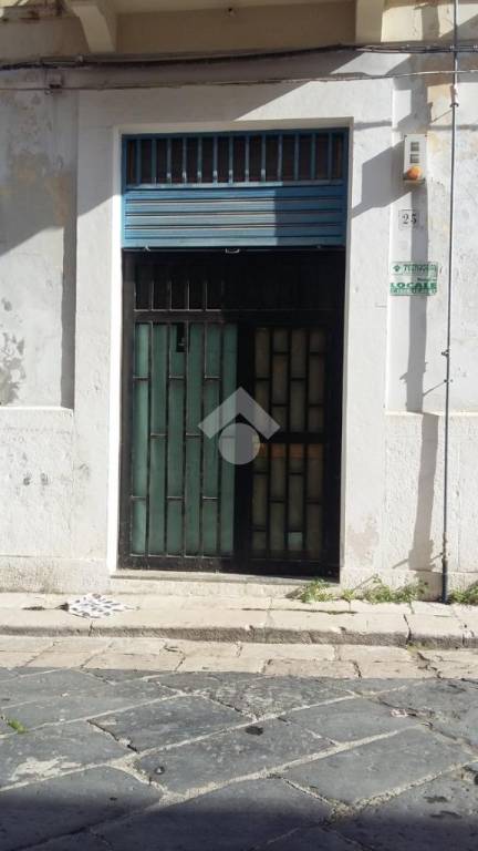 negozio in vendita a Cerignola in zona Centro Città