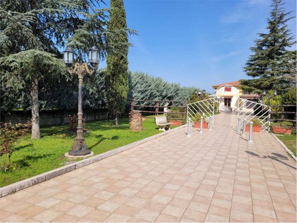 casa indipendente in vendita a Cerignola