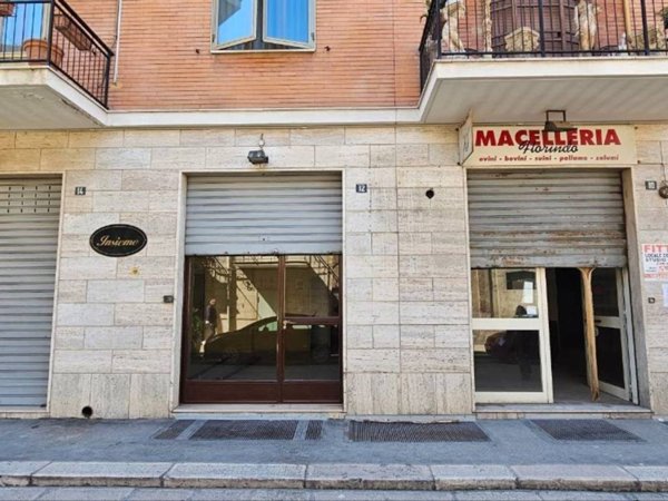 negozio in vendita a Cerignola