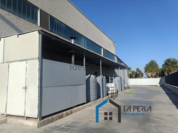 capannone in vendita a Cerignola