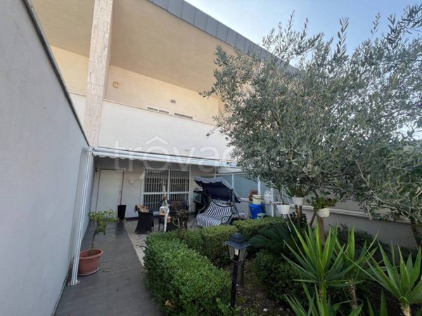casa indipendente in vendita a Cerignola