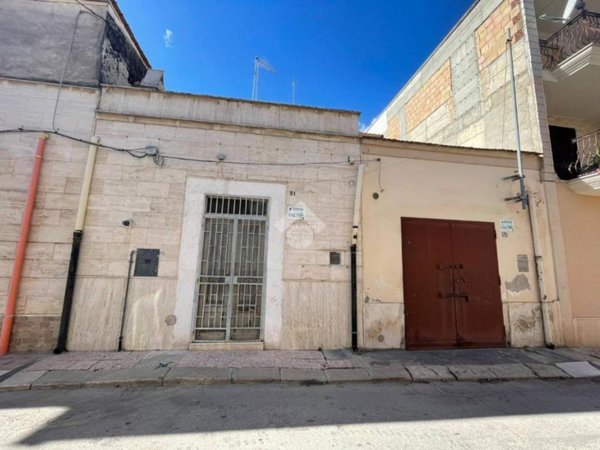 casa indipendente in vendita a Cerignola in zona Centro Città