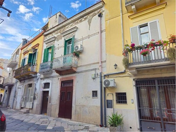 casa indipendente in vendita a Cerignola