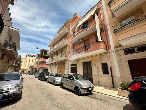 casa indipendente in vendita a Cerignola