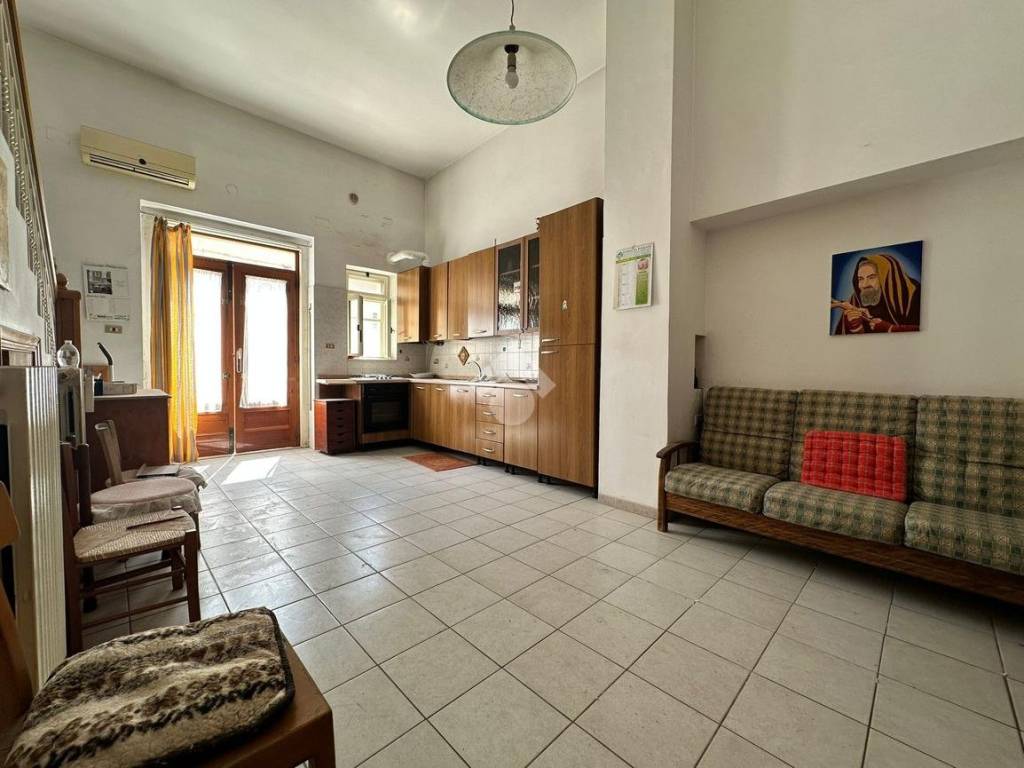 intera palazzina in vendita a Cerignola
