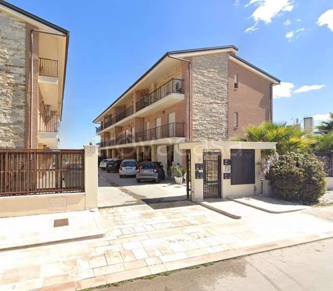 casa indipendente in vendita a Cerignola