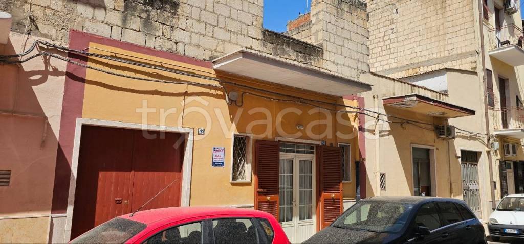 casa indipendente in vendita a Cerignola