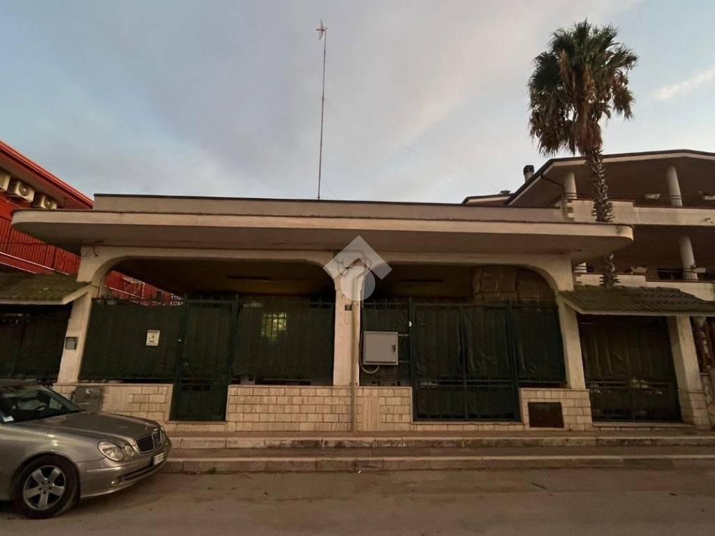 casa indipendente in vendita a Cerignola