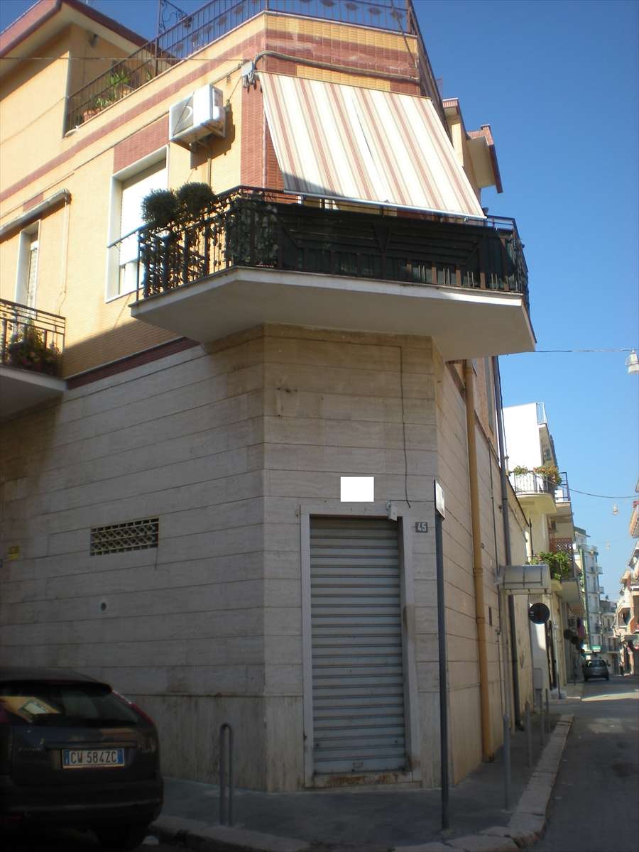 casa indipendente in vendita a Cerignola