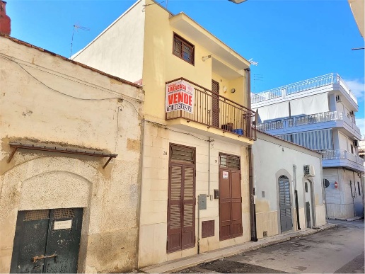 appartamento in vendita a Cerignola in zona Centro Città