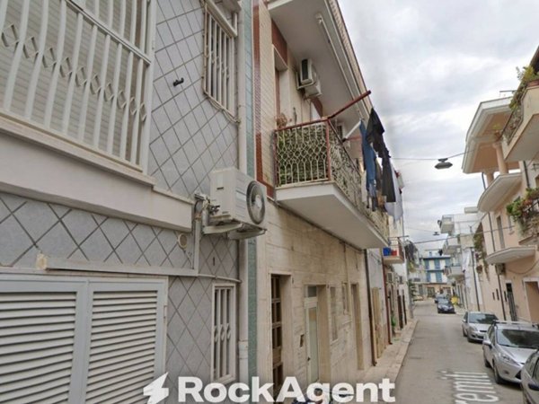 intera palazzina in vendita a Cerignola