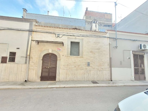 casa indipendente in vendita a Cerignola in zona Centro Città