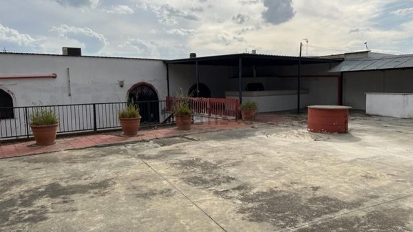 negozio in vendita a Cerignola in zona Centro Città