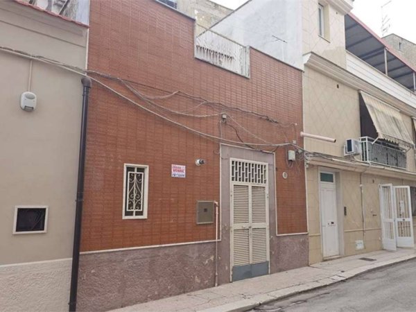 casa indipendente in vendita a Cerignola
