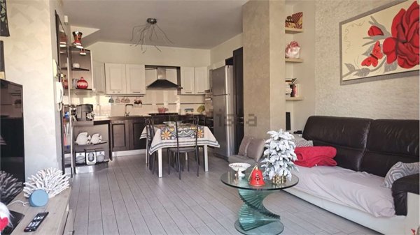 casa indipendente in vendita a Cerignola