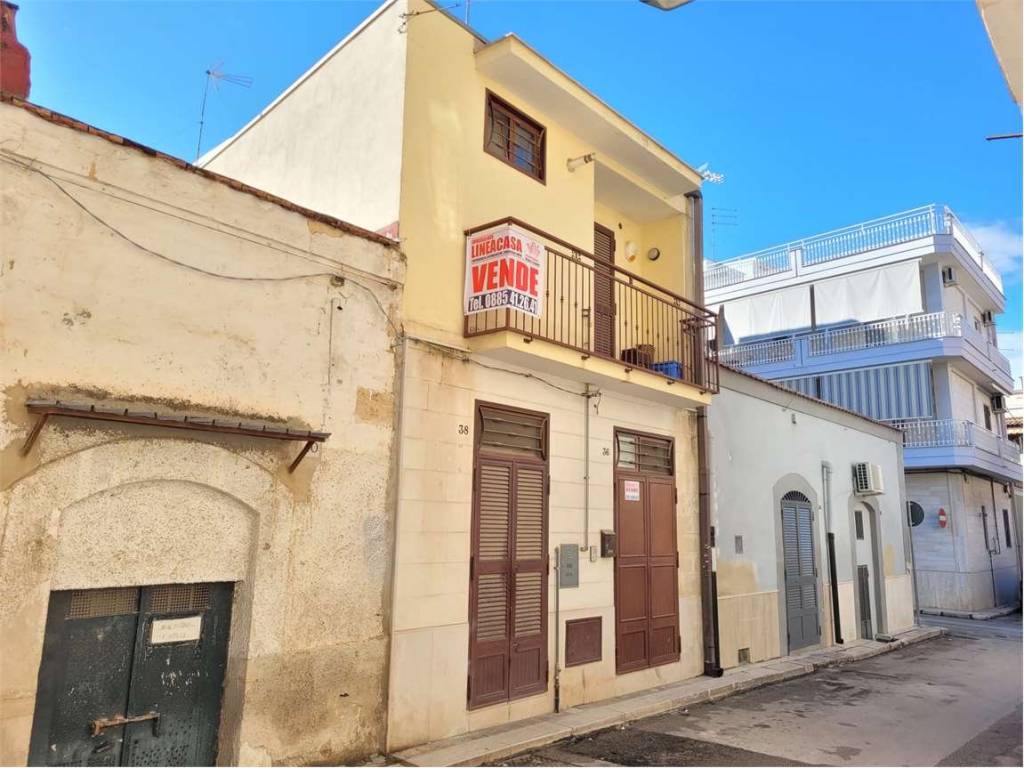 casa indipendente in vendita a Cerignola in zona Centro Città