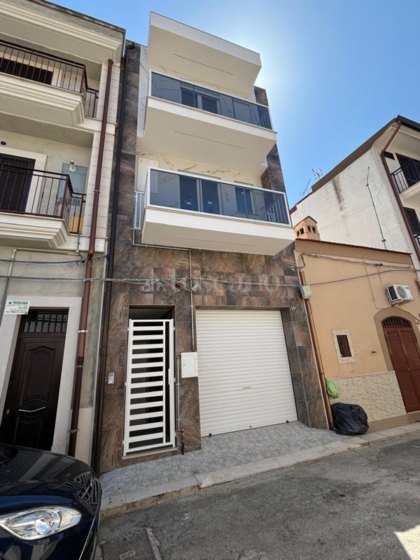 casa indipendente in vendita a Cerignola