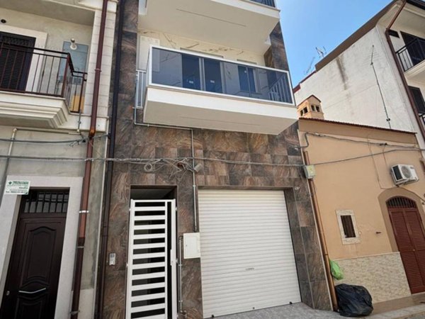 casa indipendente in vendita a Cerignola in zona Centro Città