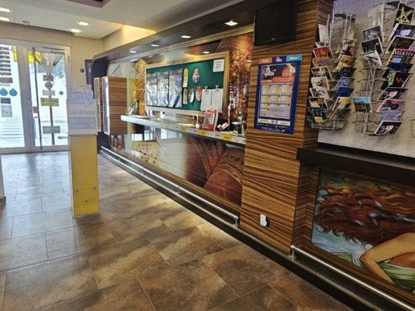 negozio in vendita a Cerignola in zona Centro Città