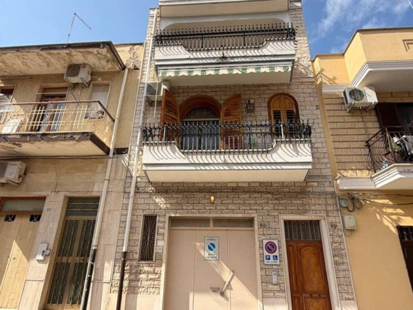 casa indipendente in vendita a Cerignola