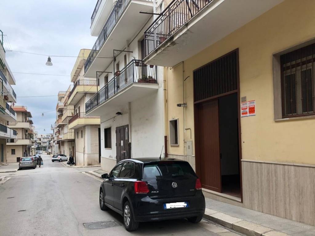 negozio in vendita a Cerignola