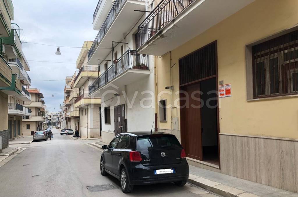 negozio in vendita a Cerignola
