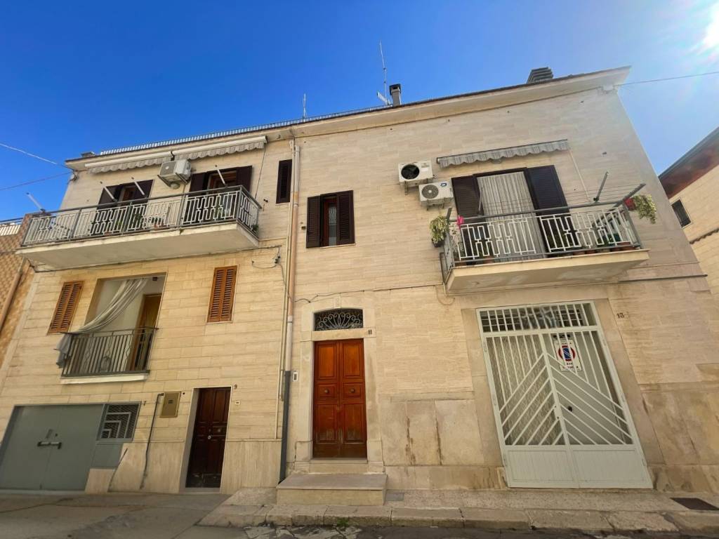 casa indipendente in vendita a Cerignola