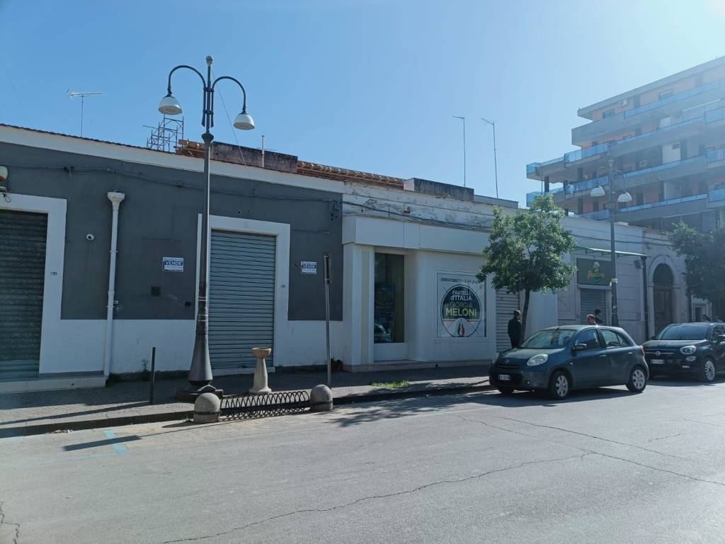negozio in vendita a Cerignola in zona Centro Città