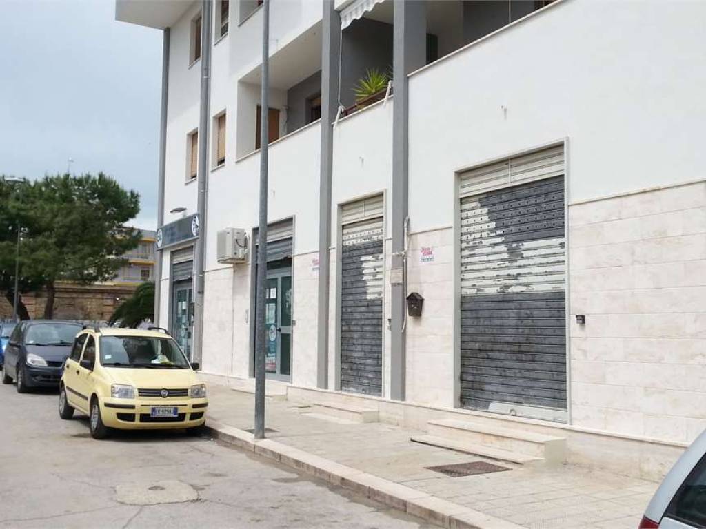 negozio in vendita a Cerignola