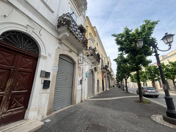 negozio in vendita a Cerignola in zona Centro Città