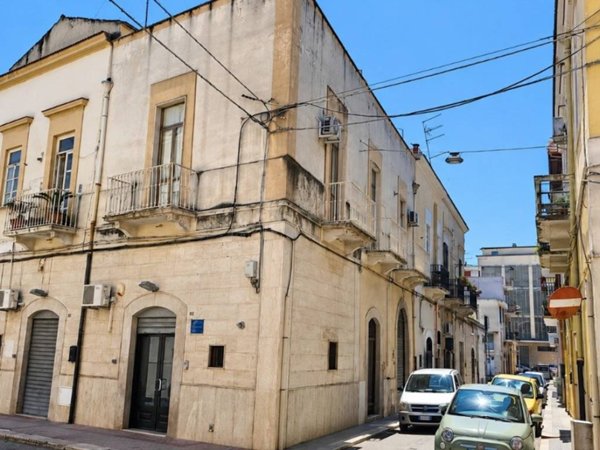 appartamento in vendita a Cerignola in zona Centro Città