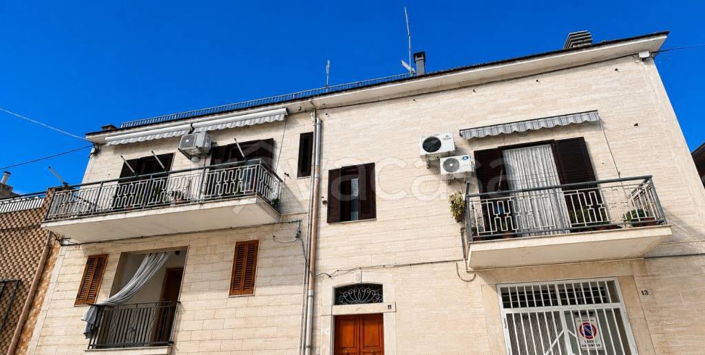 casa indipendente in vendita a Cerignola