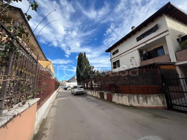 casa indipendente in vendita a Cerignola