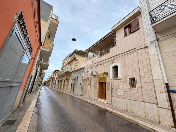 appartamento in vendita a Cerignola in zona Centro Città