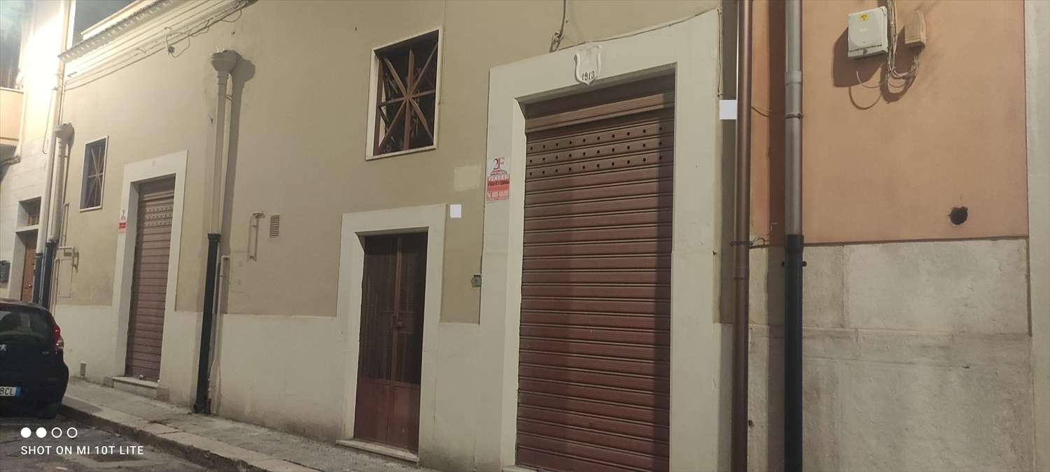 casa indipendente in vendita a Cerignola