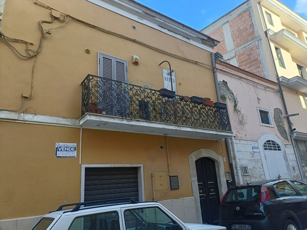 casa indipendente in vendita a Cerignola in zona Centro Città