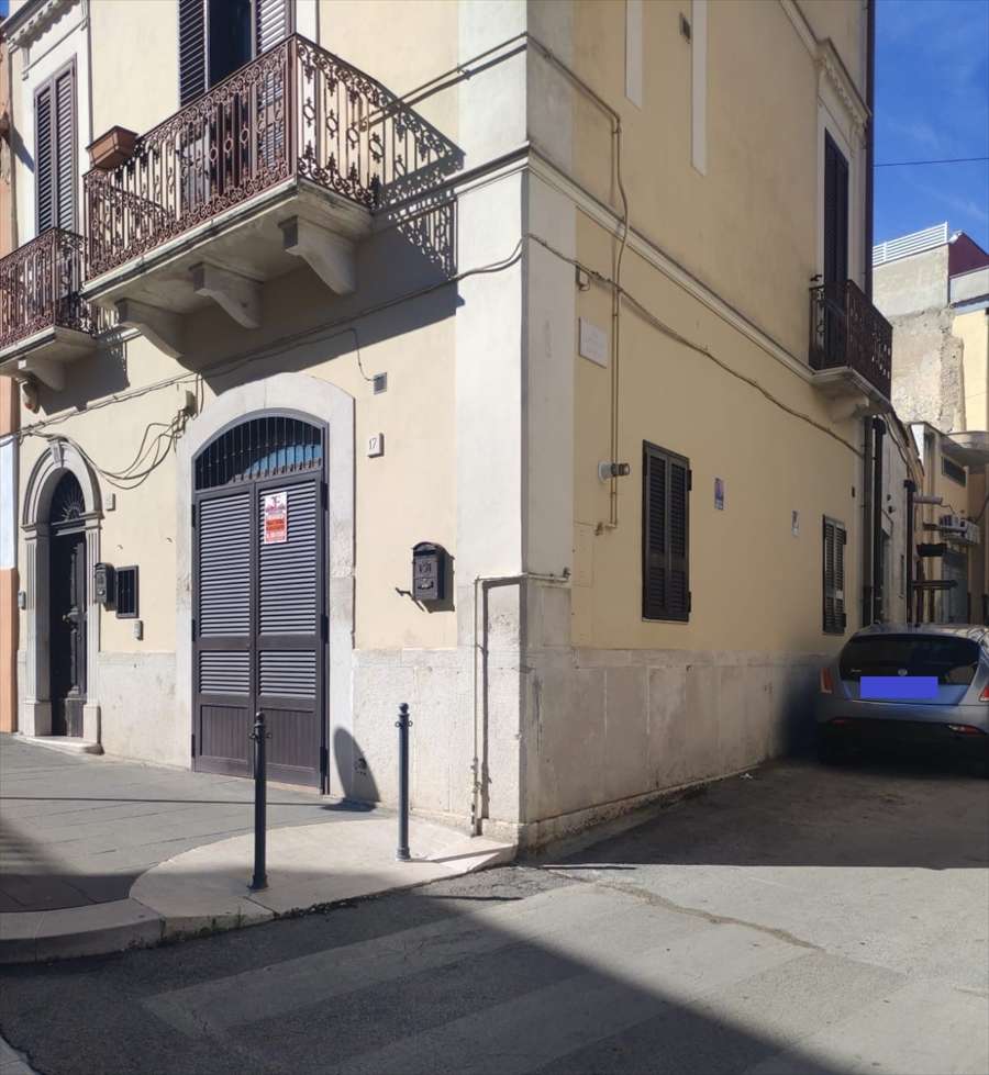 casa indipendente in vendita a Cerignola