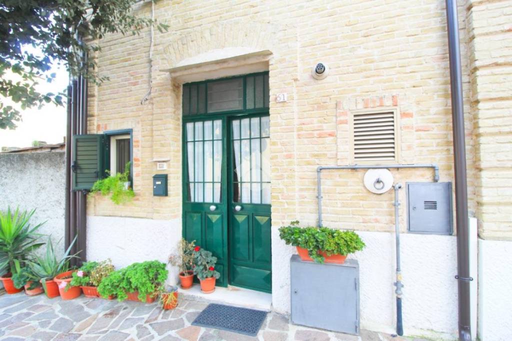 casa indipendente in vendita a Chieuti