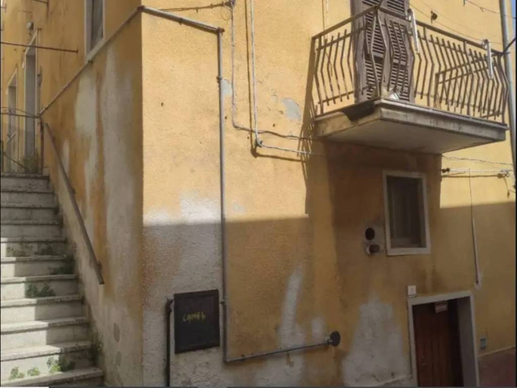 casa indipendente in vendita a Deliceto