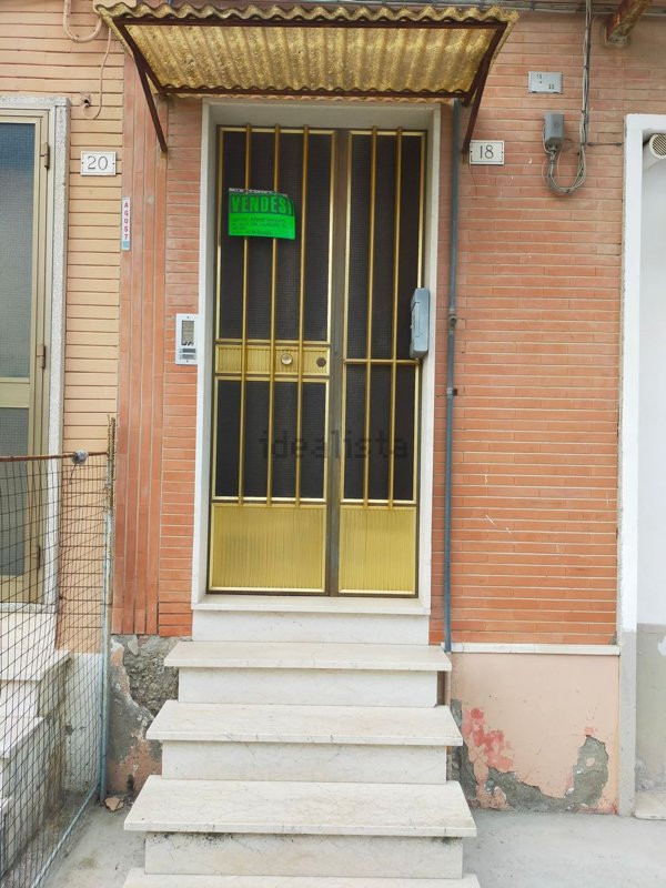 casa indipendente in vendita a Deliceto