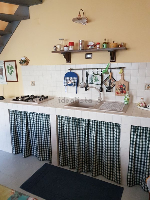 casa indipendente in vendita a Faeto