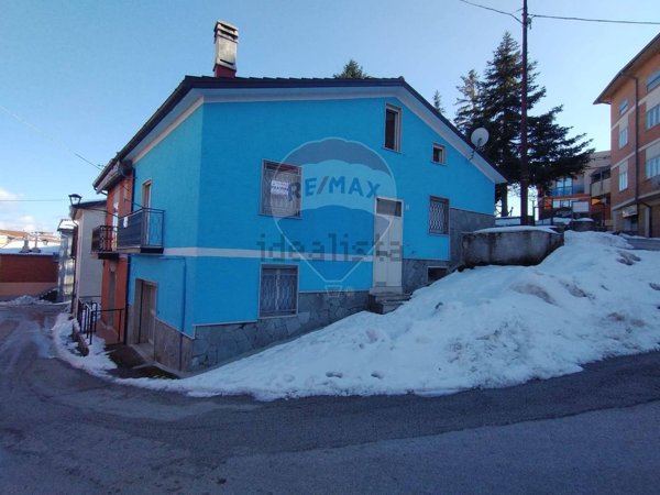 pentavano in vendita a Faeto