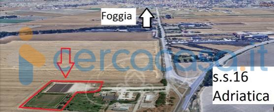 capannone in vendita a Foggia in zona Centro Città