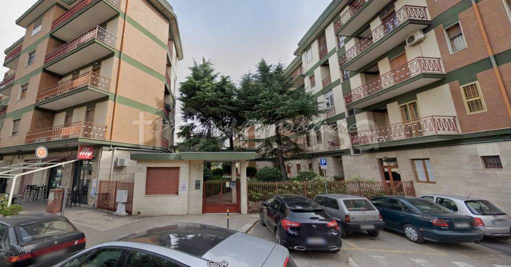appartamento in vendita a Foggia in zona Camporeale