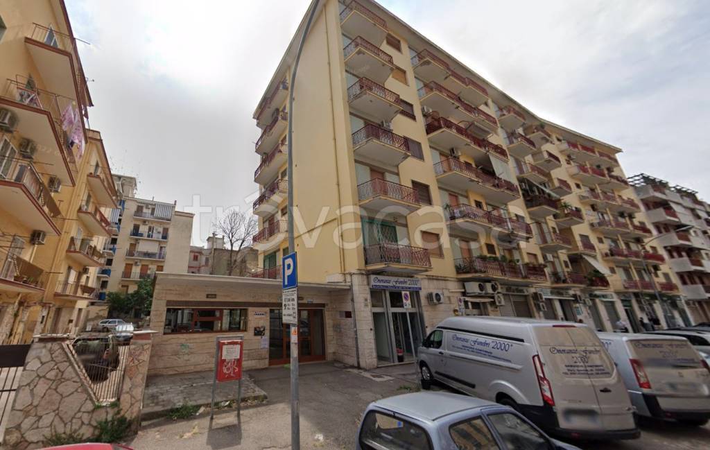 appartamento in vendita a Foggia in zona Immacolata / San Pio X