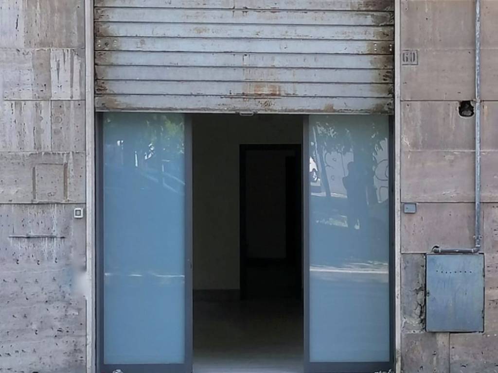 negozio in vendita a Foggia